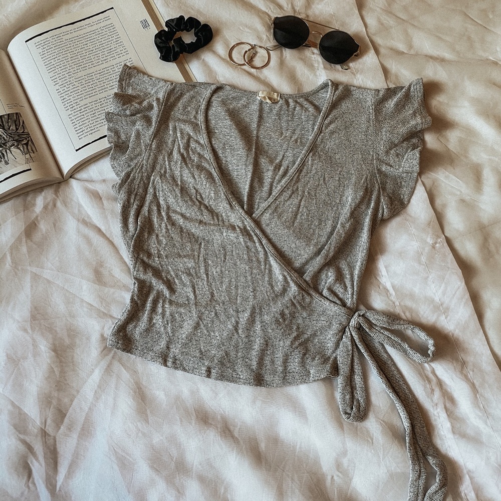 Gray top